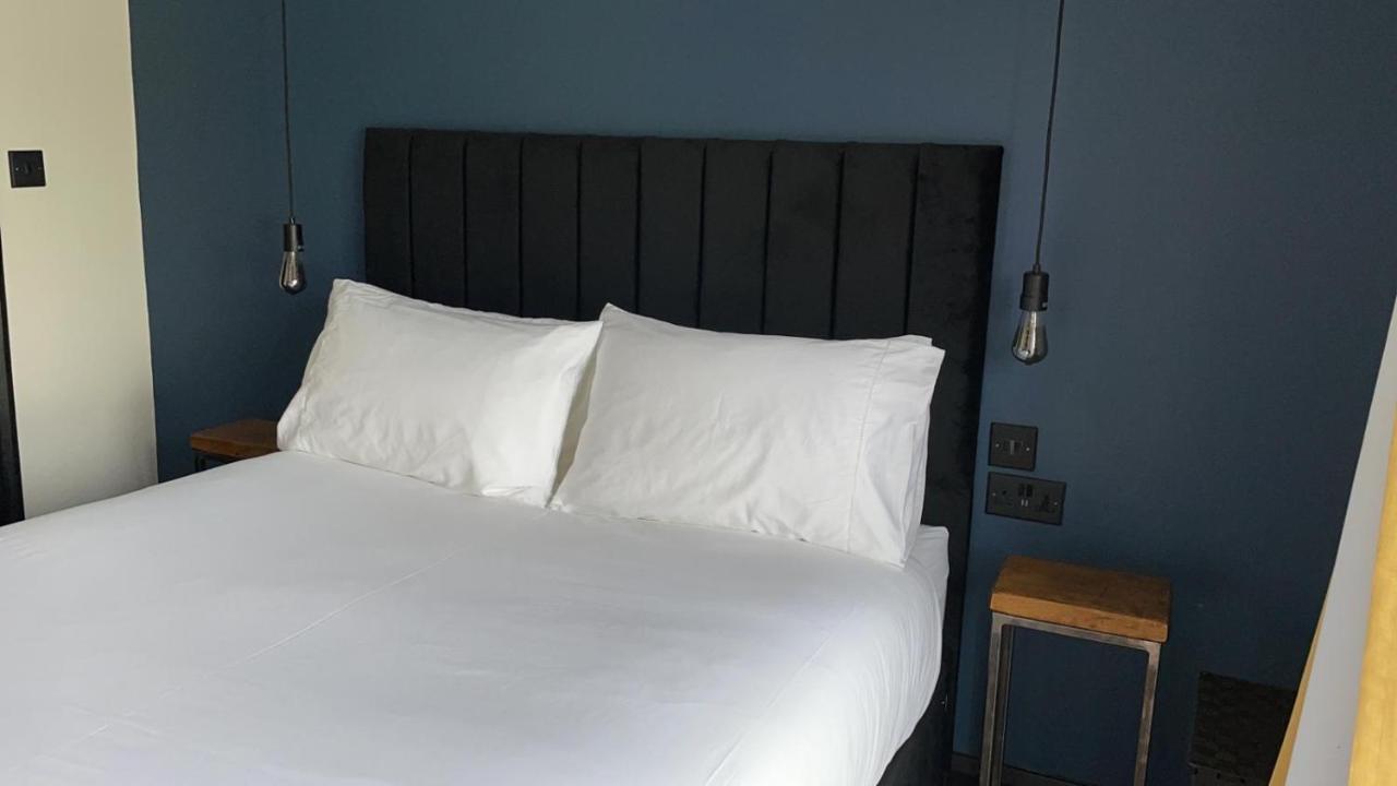 Park Lane Rooms Абергейвенні Екстер'єр фото